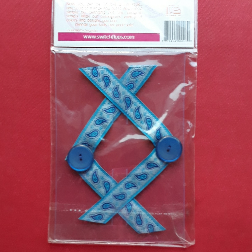Switch Flops - Picture 4 of 6